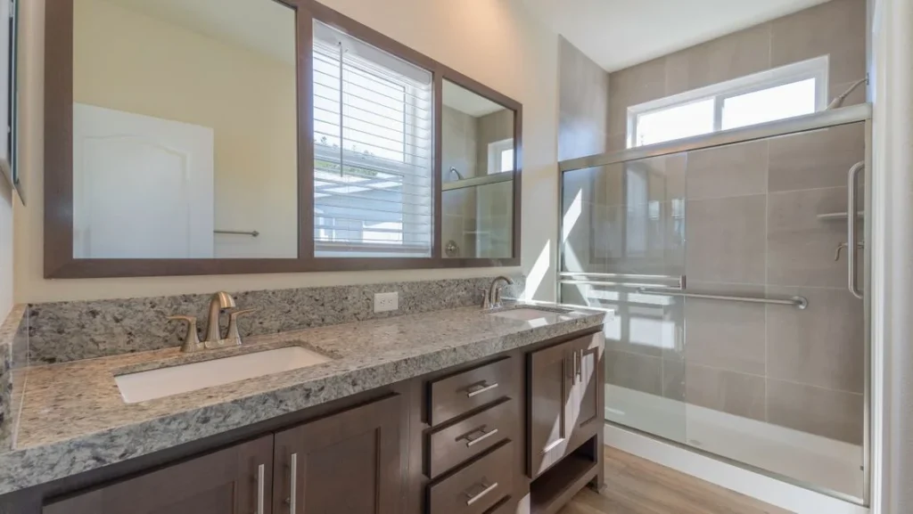 clayton-2456b-coronado-manufactured-home-20