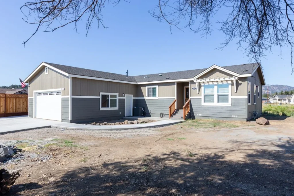 clayton-2458a-coronado-manufactured-home-13
