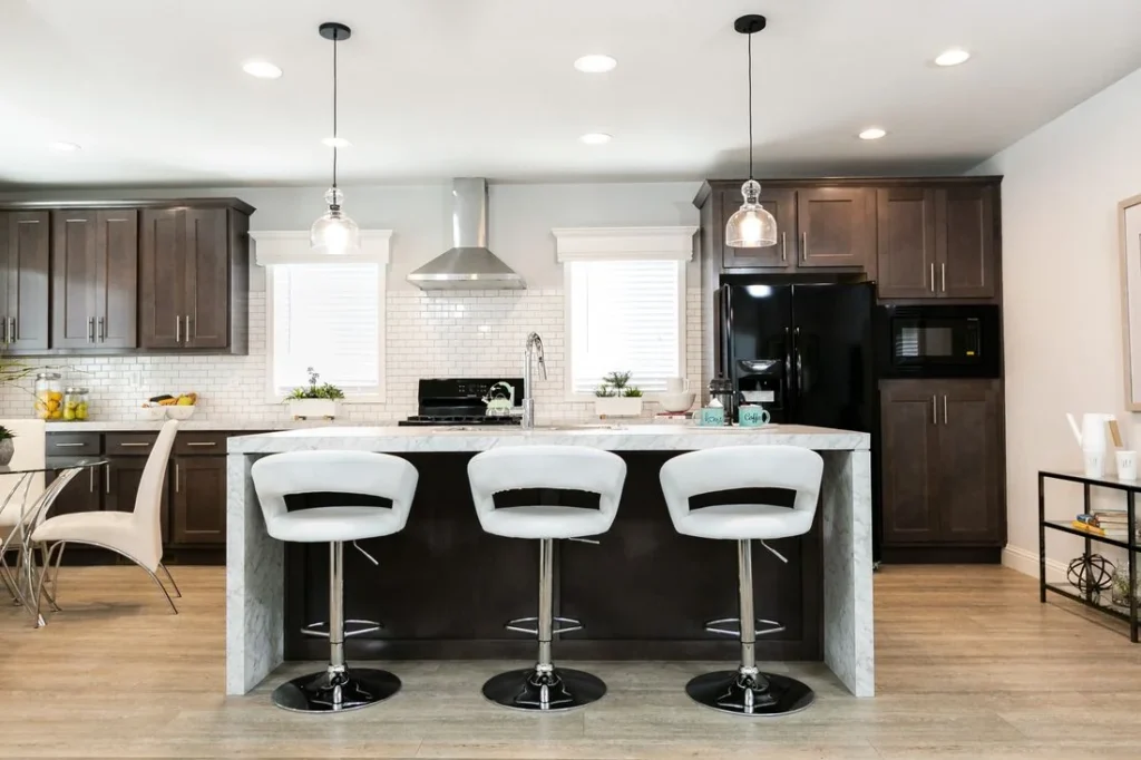 clayton-2458b-coronado-manufactured-home-11