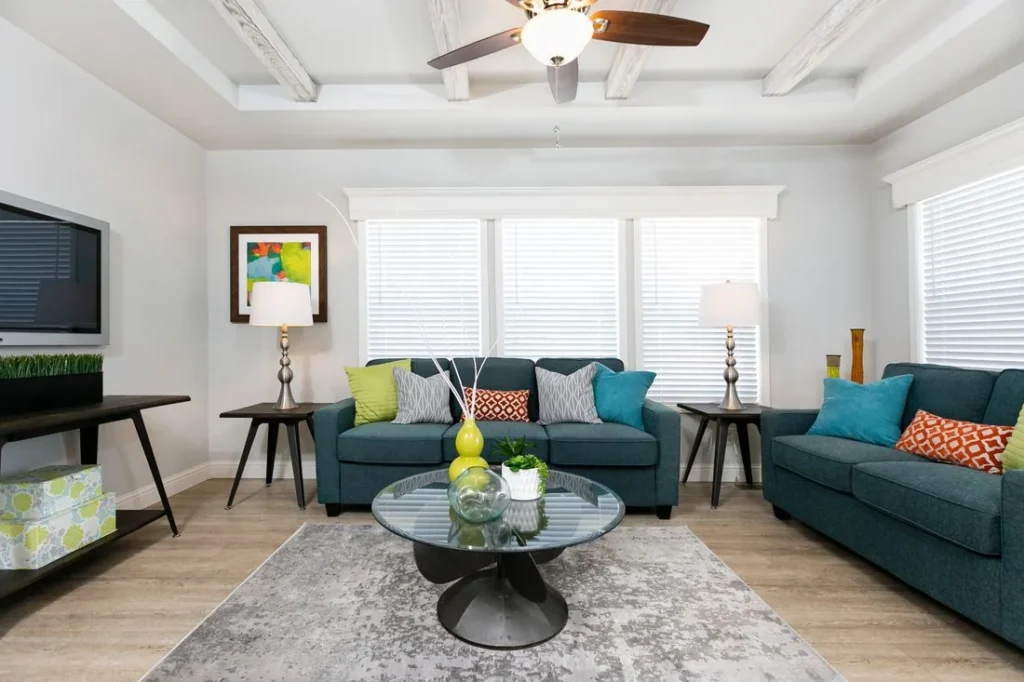 clayton-2458b-coronado-manufactured-home-19