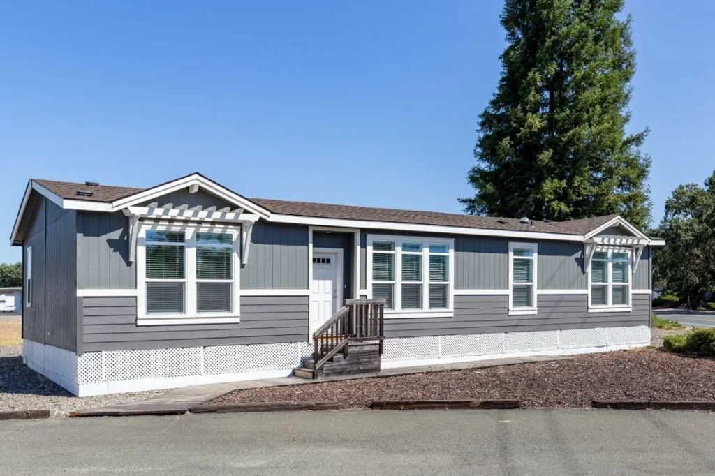 clayton-2458c-coronado-manufactured-home-03